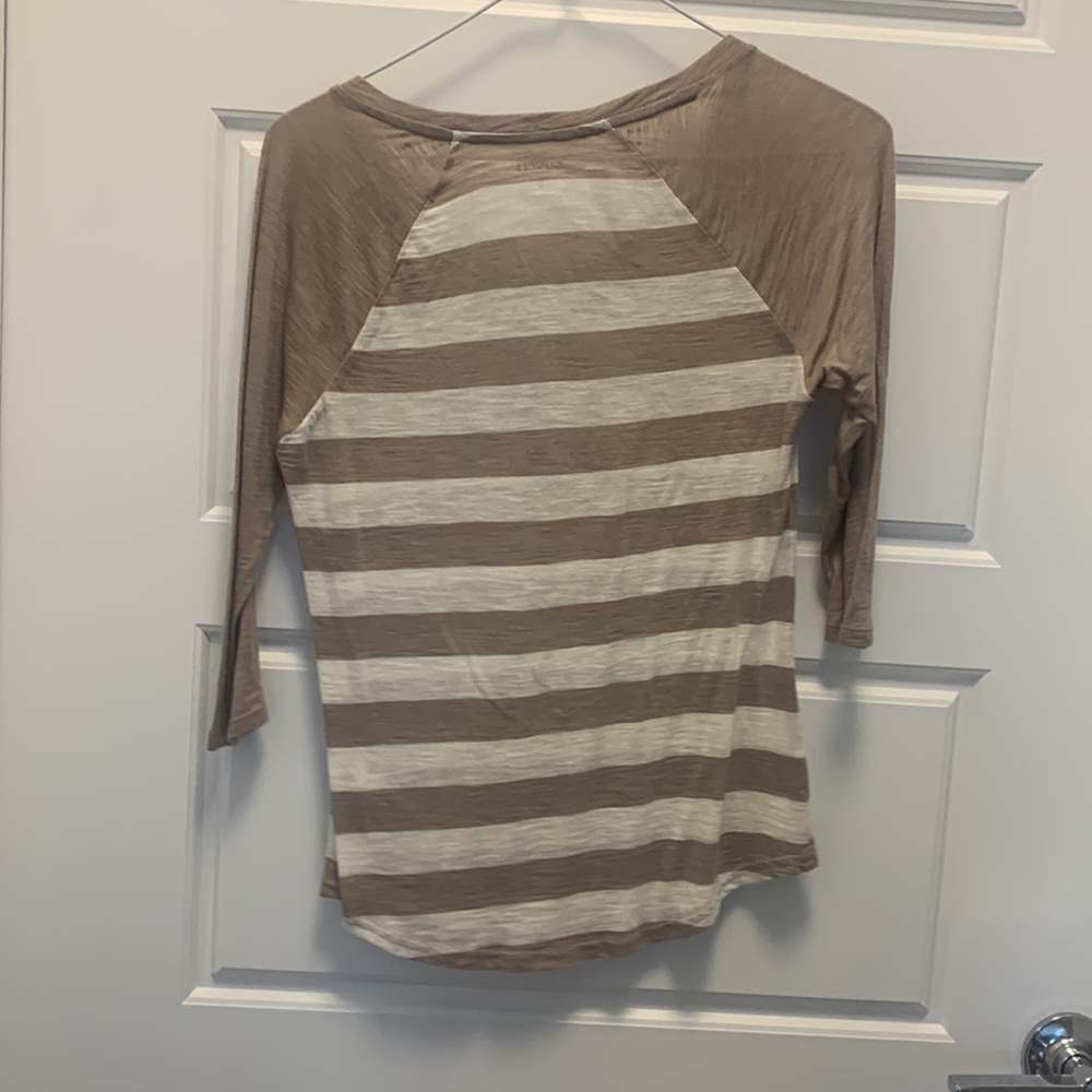express tee - Picture 3 of 3